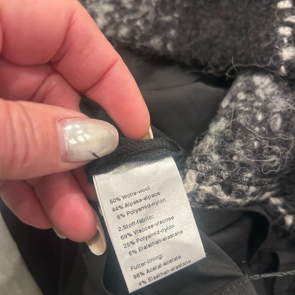Akris Punto Black and White Pencil Skirt - Picture 12 of 16